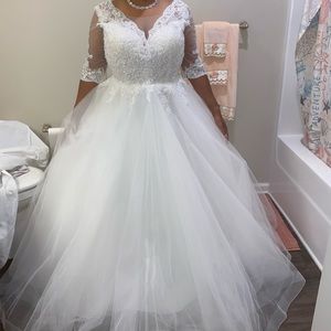 Wedding dress